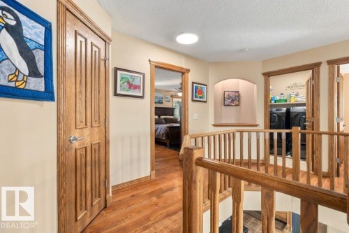 5 Roche Pl, Beaumont, AB 
