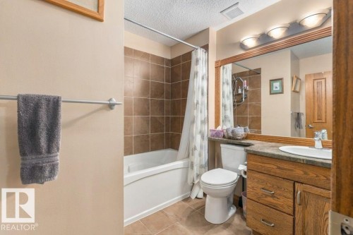 5 Roche Pl, Beaumont, AB 