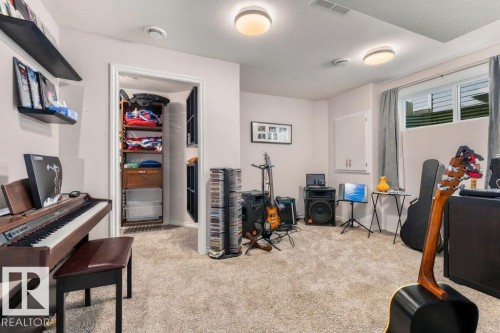 5 Roche Pl, Beaumont, AB 