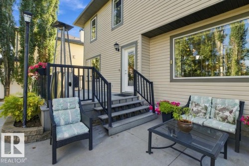 5 Roche Pl, Beaumont, AB 