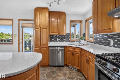 1136 Kane Wynd Nw, Edmonton, AB 