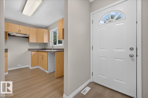 11413 96 Street Nw, Edmonton, AB 