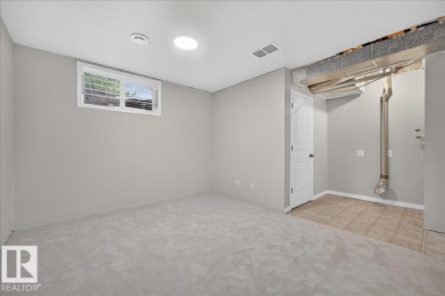 11413 96 Street Nw, Edmonton, AB 