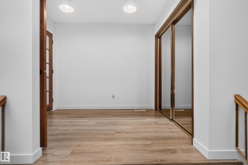 311 Lessard Drive Nw, Edmonton, AB 