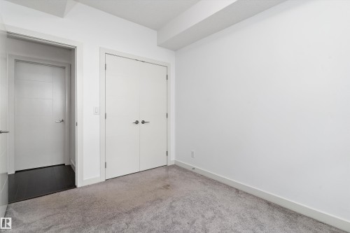 #109 10523 123 St Nw, Edmonton, AB - Indoor Photo Showing Other Room