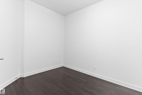 #109 10523 123 St Nw, Edmonton, AB - Indoor Photo Showing Other Room