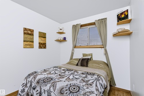 13503 135 Avenue Nw, Edmonton, AB 