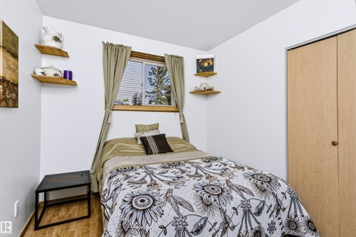 13503 135 Avenue Nw, Edmonton, AB 