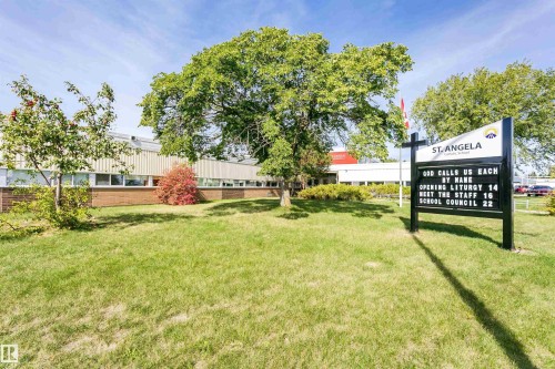 13503 135 Avenue Nw, Edmonton, AB 