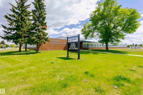 13503 135 Avenue Nw, Edmonton, AB 
