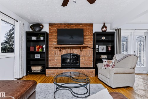 13503 135 Avenue Nw, Edmonton, AB 