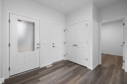15744 7 Street NE  Edmonton, AB T5Y 4M6