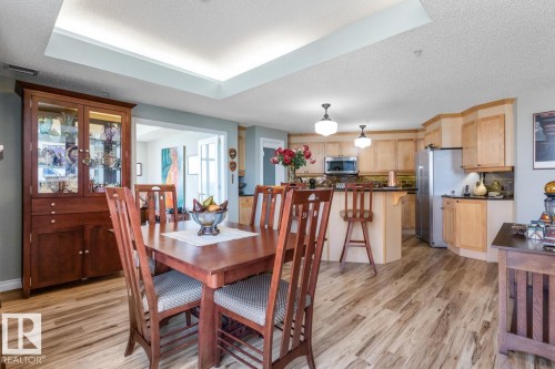 #1103 9020 Jasper Av Nw, Edmonton, AB - Indoor Photo Showing Dining Room