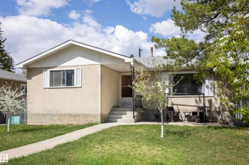 10428 68 Avenue Nw, Edmonton, AB 