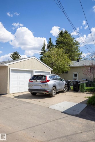 10428 68 Avenue Nw, Edmonton, AB 