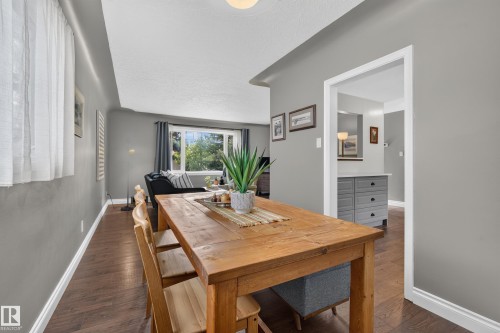 8512 74 Avenue Nw, Edmonton, AB 