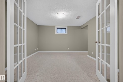 8512 74 Avenue Nw, Edmonton, AB 