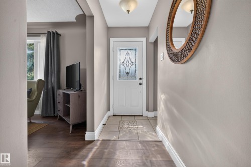 8512 74 Avenue Nw, Edmonton, AB 
