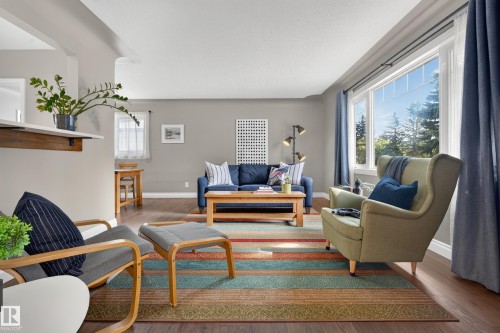 8512 74 Avenue Nw, Edmonton, AB 