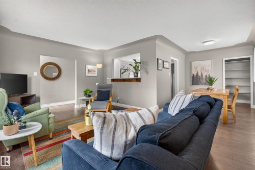 8512 74 Avenue Nw, Edmonton, AB 
