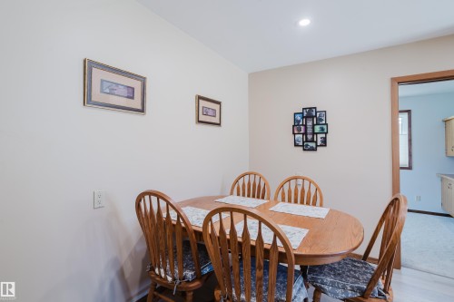 Additional content - 10924 35A Avenue Nw, Edmonton, AB 