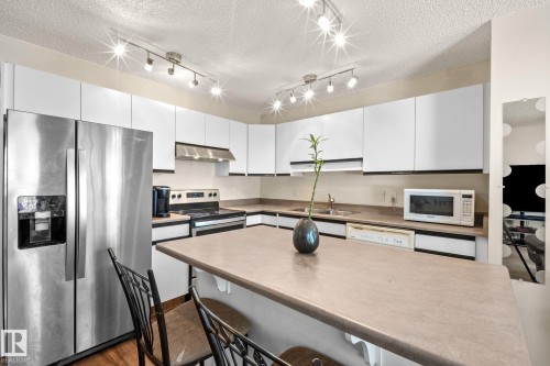 #2 15215 126 St Nw, Edmonton, AB 
