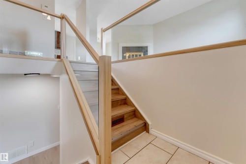 11015 170 Avenue Nw, Edmonton, AB 