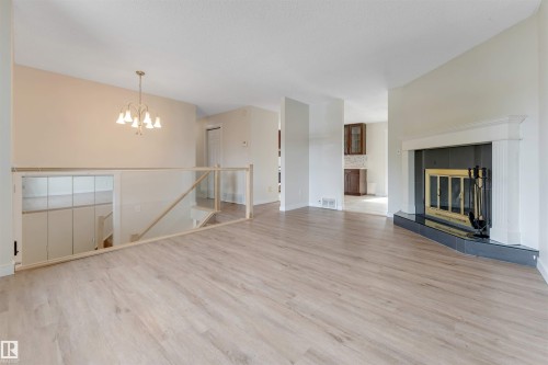 11015 170 Avenue Nw, Edmonton, AB 