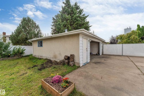 11015 170 Avenue Nw, Edmonton, AB 