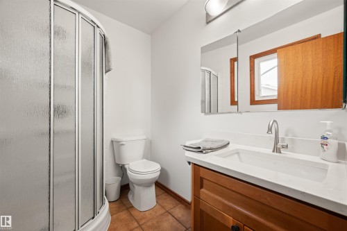 704 Warwick Road Nw, Edmonton, AB 