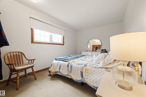 704 Warwick Road Nw, Edmonton, AB 