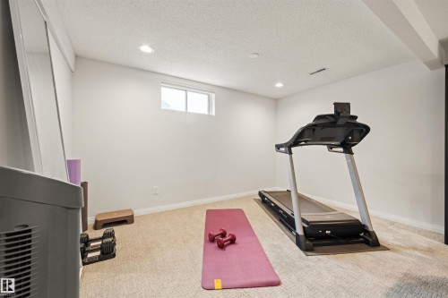 704 Warwick Road Nw, Edmonton, AB 