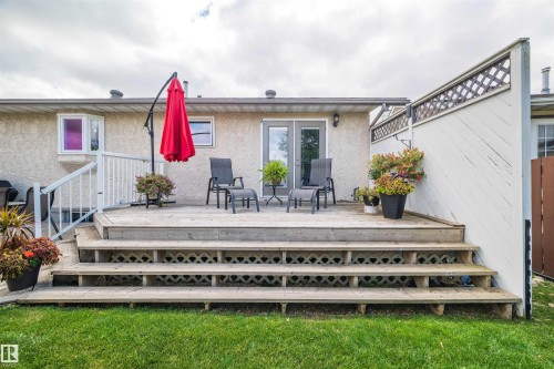 704 Warwick Road Nw, Edmonton, AB 