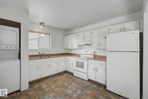 6237 13 Avenue Nw, Edmonton, AB 