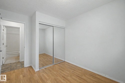 6237 13 Avenue Nw, Edmonton, AB 