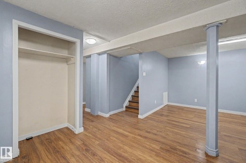 6237 13 Avenue Nw, Edmonton, AB 