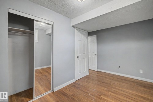 6237 13 Avenue Nw, Edmonton, AB 