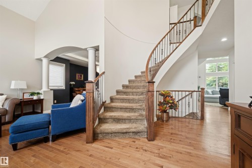 745 Todd Landing Nw, Edmonton, AB 