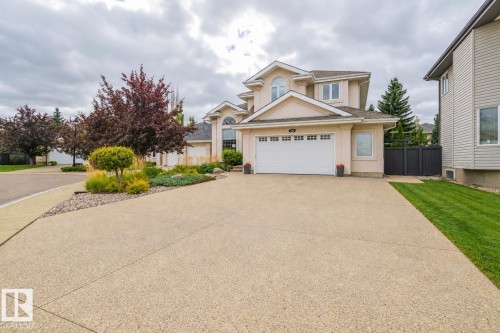 745 Todd Landing Nw, Edmonton, AB 