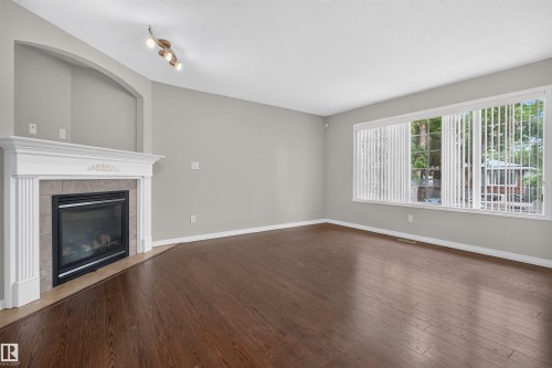 11910 93 Street Nw, Edmonton, AB 