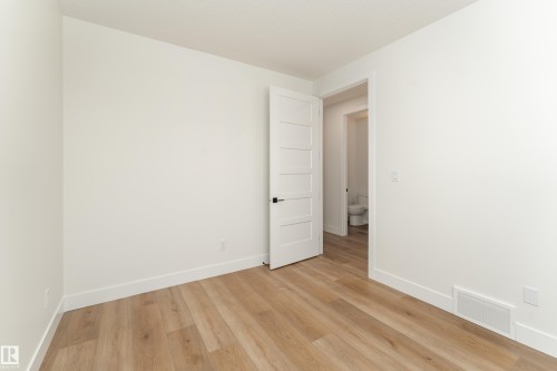 84 Maple Crescent, Gibbons, AB 