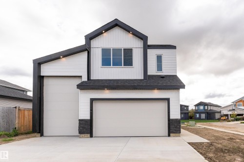 84 Maple Crescent, Gibbons, AB 