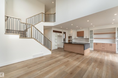 84 Maple Crescent, Gibbons, AB 