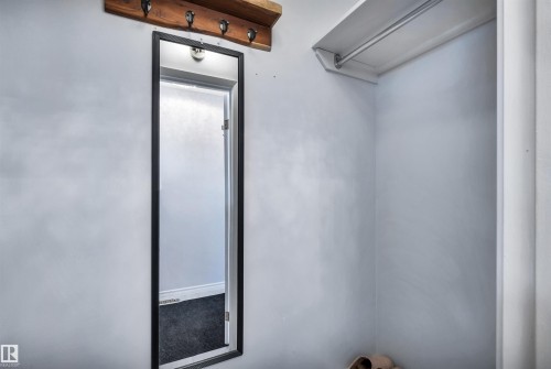14204 31 Street Nw, Edmonton, AB - Indoor