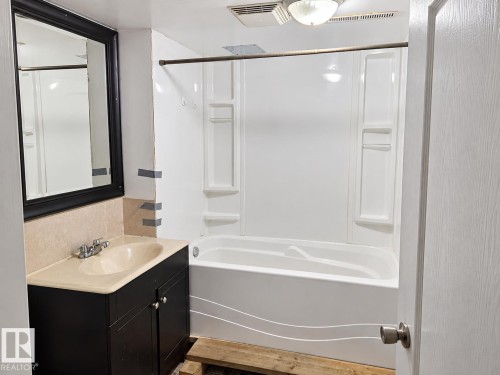 14411 31 Street Northwest, Edmonton, AB 