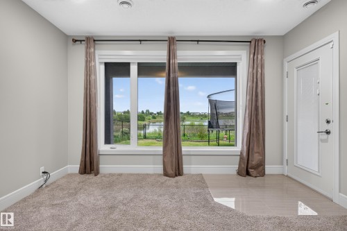 Expansive window offering exterior scenery - 2219 22 Street Nw, Edmonton, AB 
