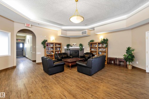 #401 237 Youville Dr E Nw, Edmonton, AB 