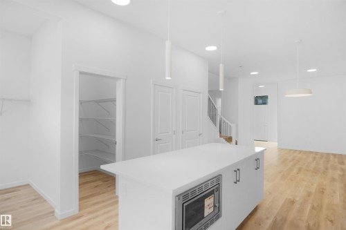 5115 Parc Reunis Way, Beaumont, AB - Indoor