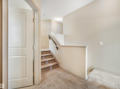 3897 Gallinger Loop Nw, Edmonton, AB 