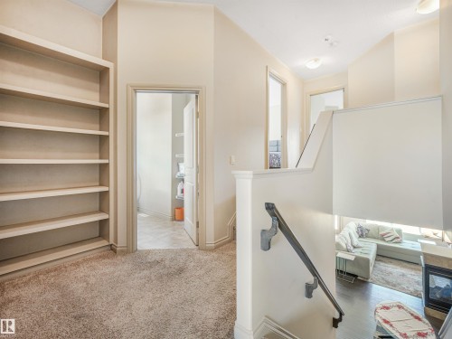 3897 Gallinger Loop Nw, Edmonton, AB 